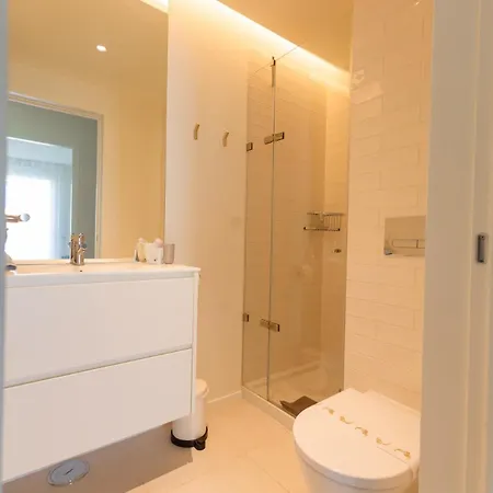 Apartment Modern 2br With Balcony And Pool He Tavira