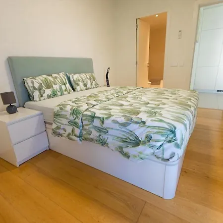 Modern 2br With Balcony And Pool He *