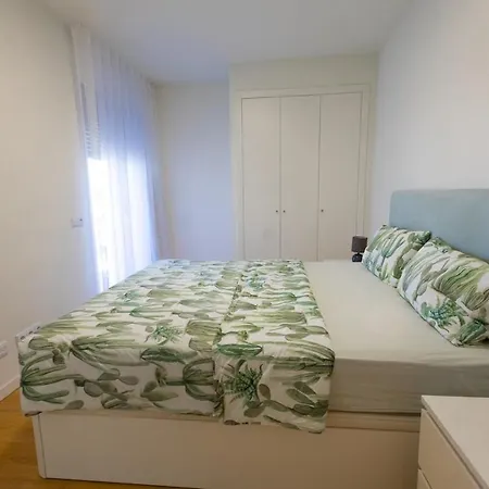 Modern 2br With Balcony And Pool He *