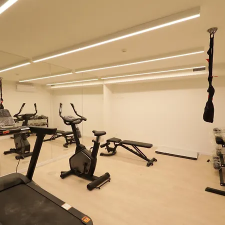Modern 2br With Balcony And Pool He Διαμέρισμα