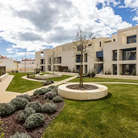 Modern 2br With Balcony And Pool He Apartment Tavira